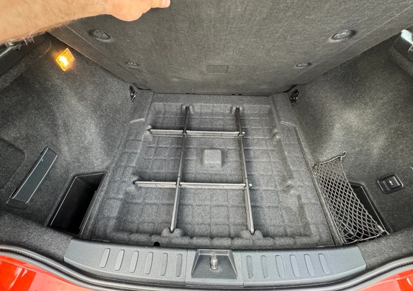 BMW X1 cena 52900 przebieg: 142000, rok produkcji 2013 z Tarnów małe 352